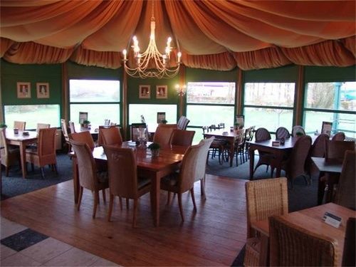 Hajé Restaurant De Aalscholver Hotel 3*
